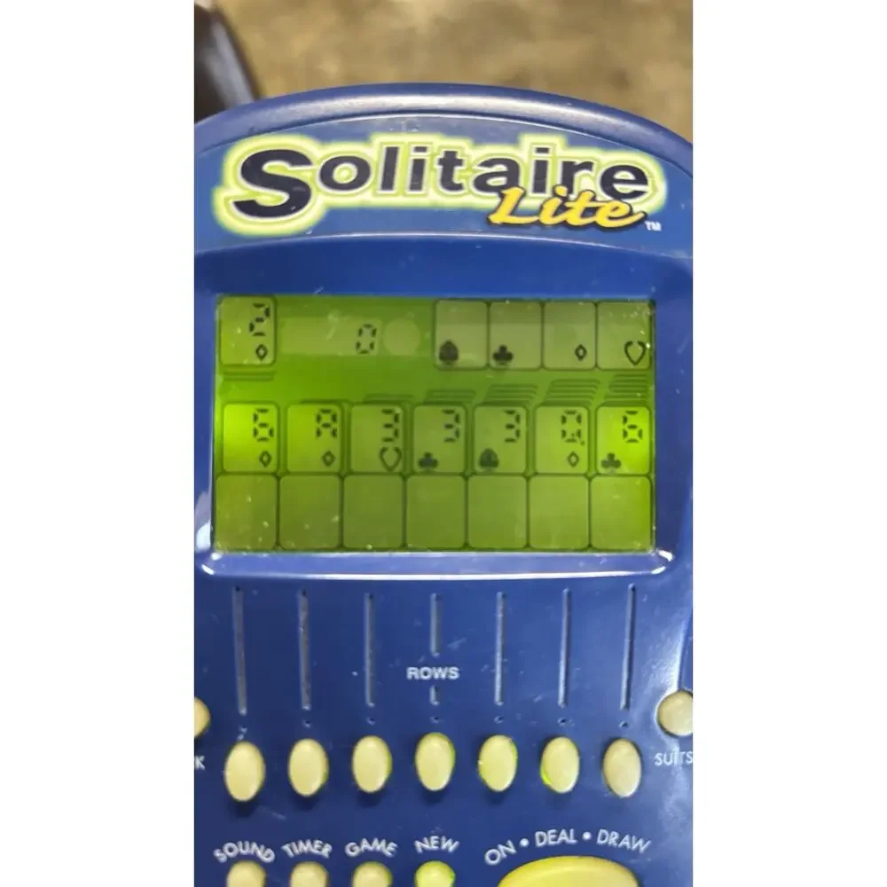 1997 Radica Solitaire Lite Handheld Travel Electronic Game - Tested. Works.